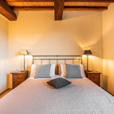 Le Sorelle, Minnie's Lejlighed Montalcino